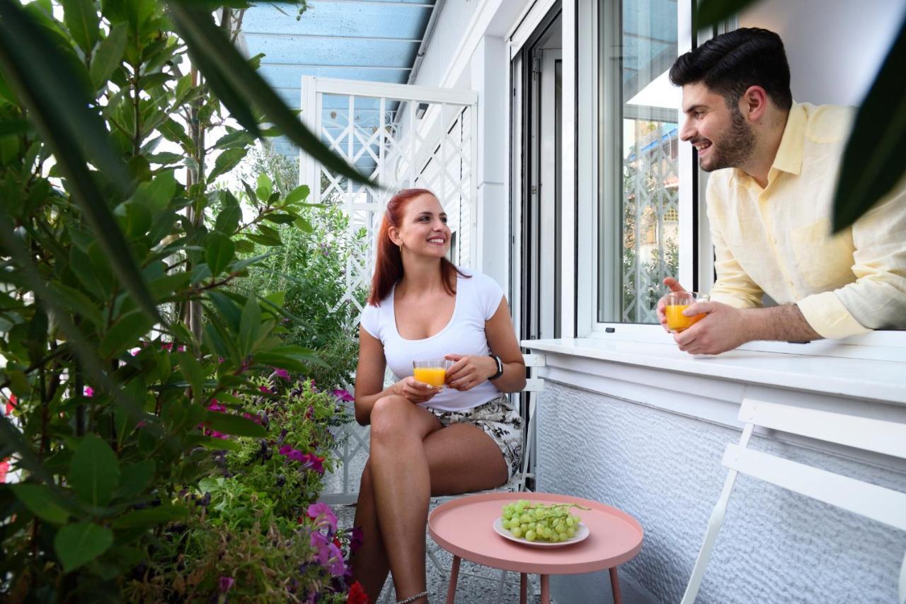 Athenian Sensations Apartments And Suites In The Heart Of Атина Екстериор снимка